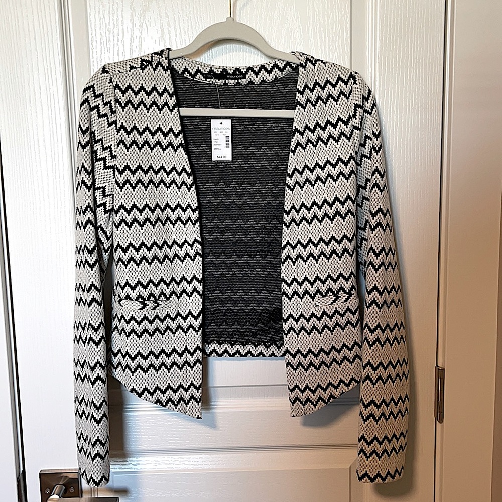 NWT Maurices Textured Chevron Pattern Blazer Small